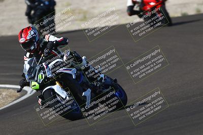 media/Sep-20-2025-TrackDaz (Sat) [[27f0cde673]]/B Group/1020am (Turn 3)/